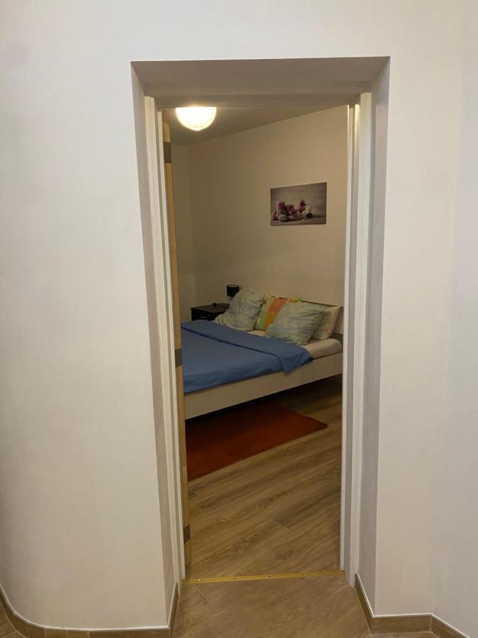 Superbe Appartement Charleroi Eksteriør billede